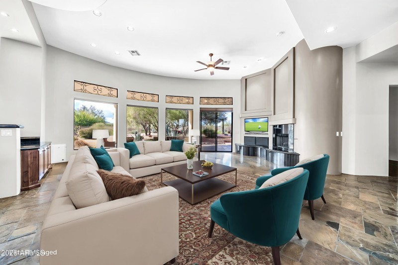 27902-N-Agua-Verde-Dr-11_(2048) - Living