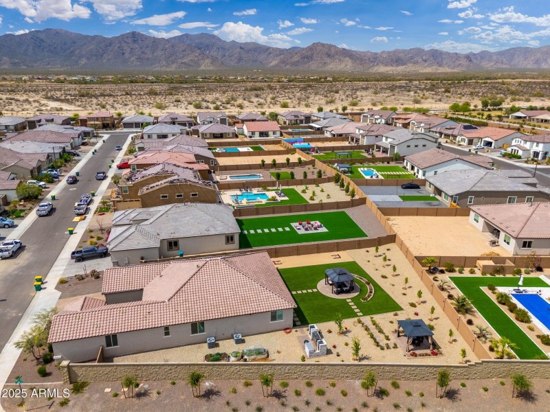 18542 W Seldon Ln - 60