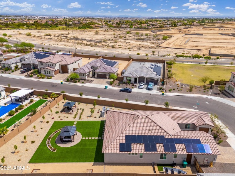 18542 W Seldon Ln - 58