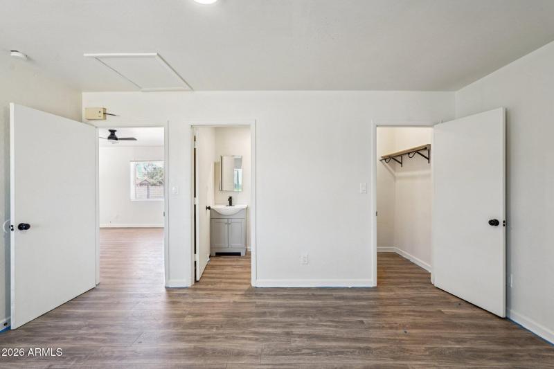 17-web-or-mls-E Pueblo Ave-S1201-017