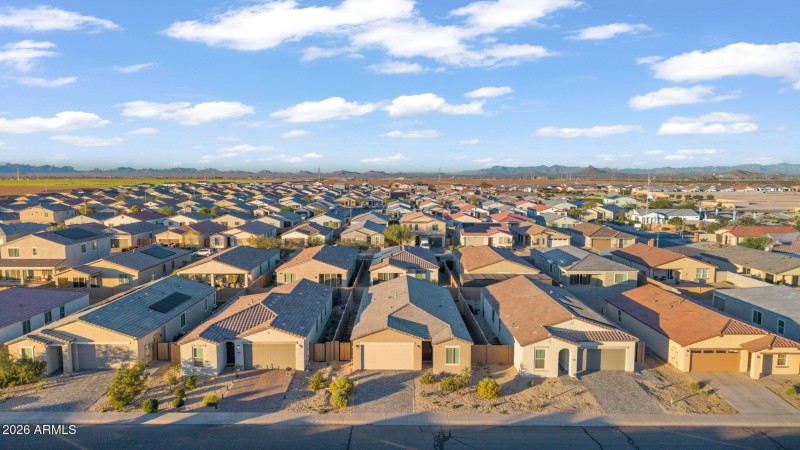 34-web-or-mls-1642 W Hopi Dr-34