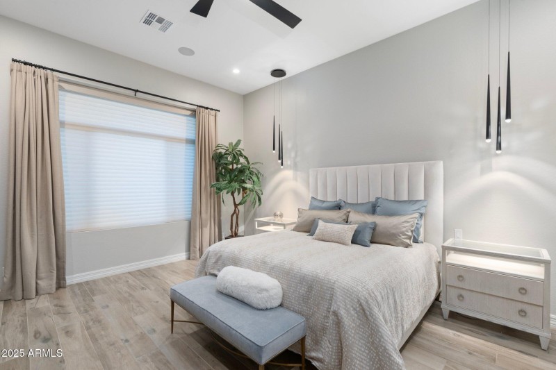 90-web-or-mls-DSC08908