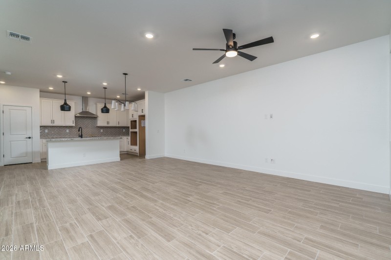 2) GREAT ROOM TO DINING