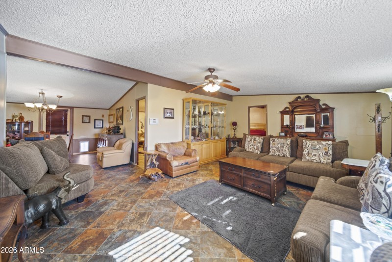 15728 W Prickly Pear00039