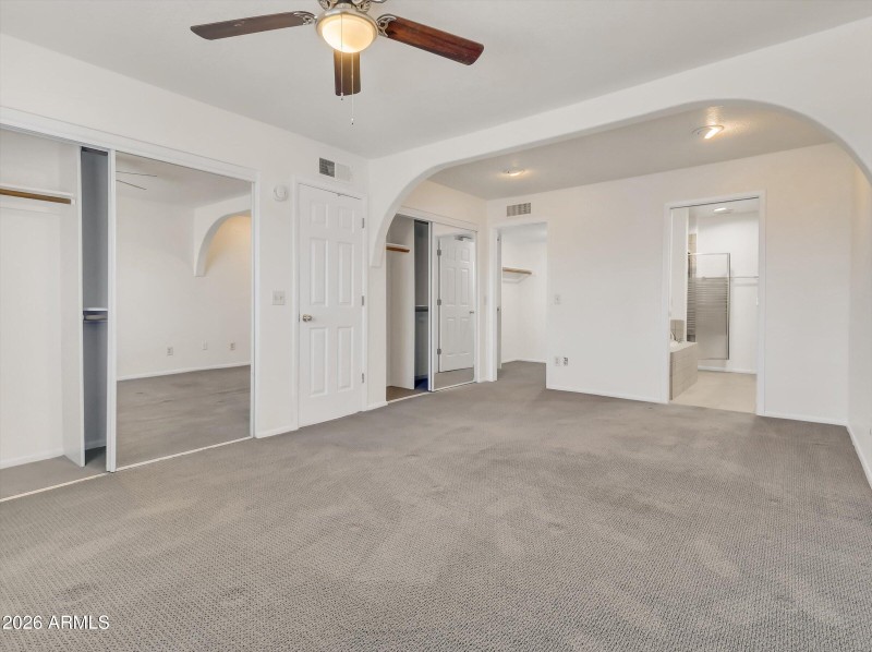 17-1705 E Grandview Road-17