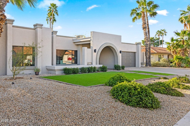 3-web-or-mls-8537 E San Felipe Dr Scottd