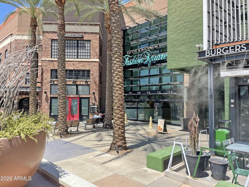 SCOTTSDALE FASHION SQUARE MALL