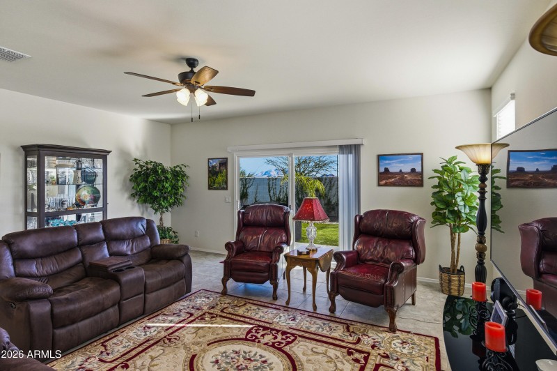 3480 N Cinnabar Ln-18