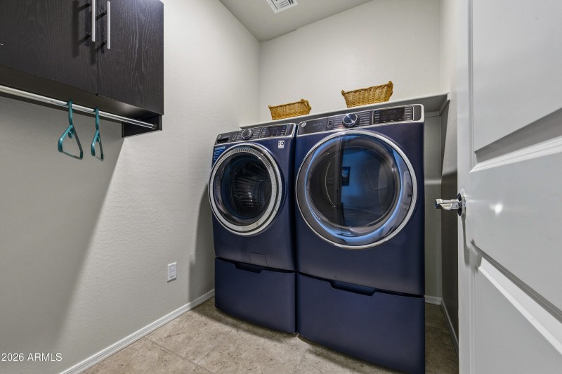 3480 N Cinnabar Ln-31