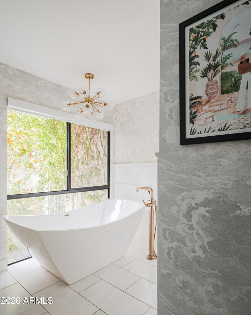 JR36 RPrice Bridgewood Beadle - 0726 WEB