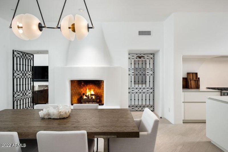 20210618184252831028000000-o