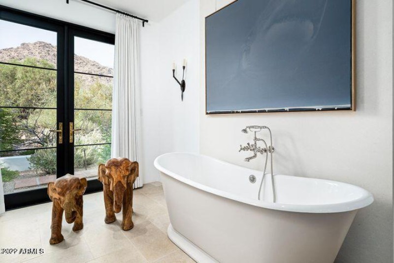 20210618184321454451000000-o