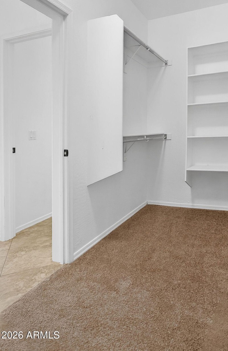 27-web-or-mls-27-W Amsterdam Rd