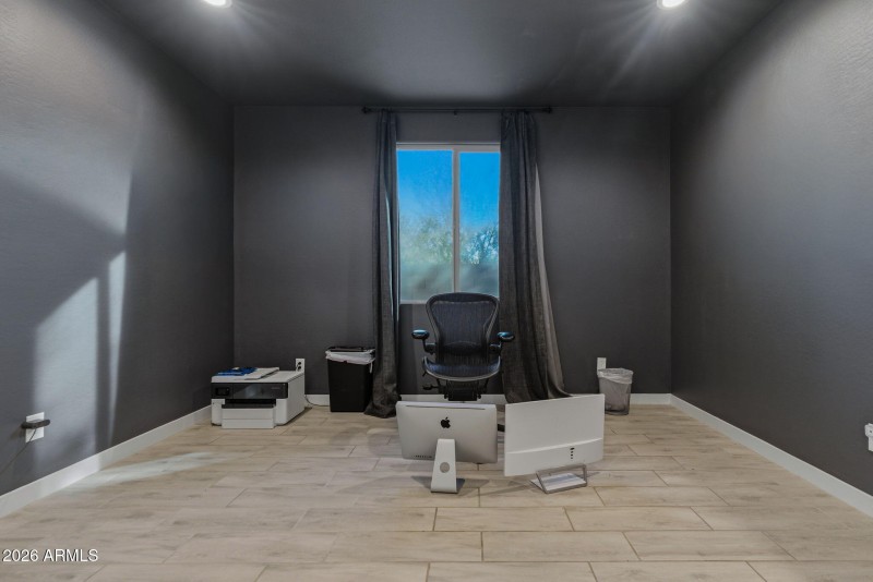 10-web-or-mls-Interior Bajada Rd --7