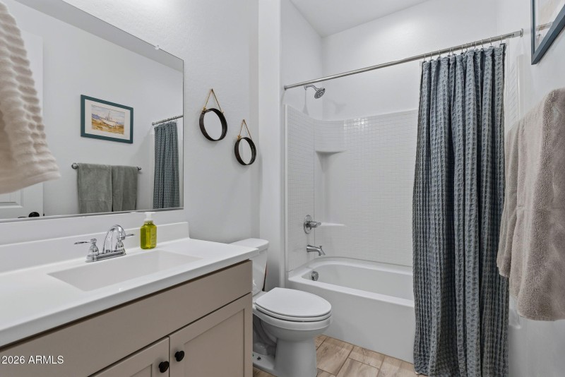 19-web-or-mls-Interior Bajada Rd --15