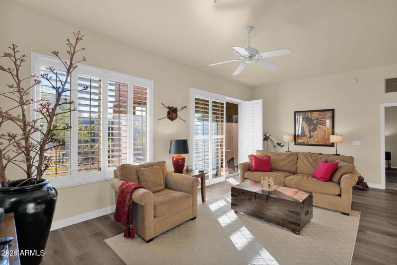 33-web-or-mls-P1437442