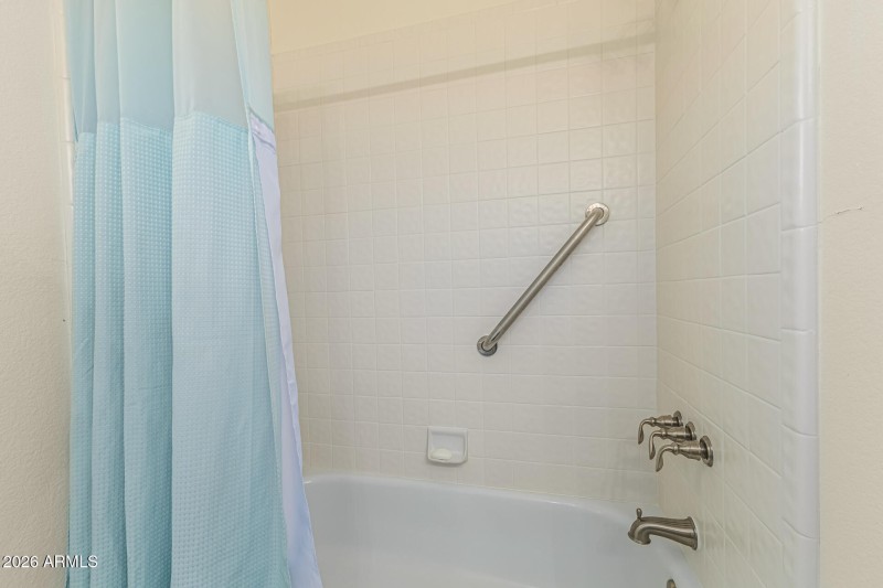 Guest Suite Bath/Shower