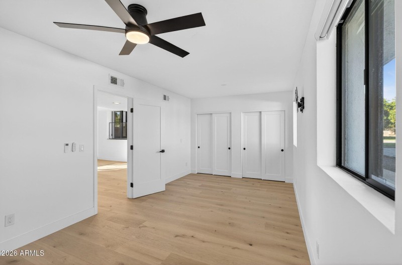 39-web-or-mls-29-E Claxton St