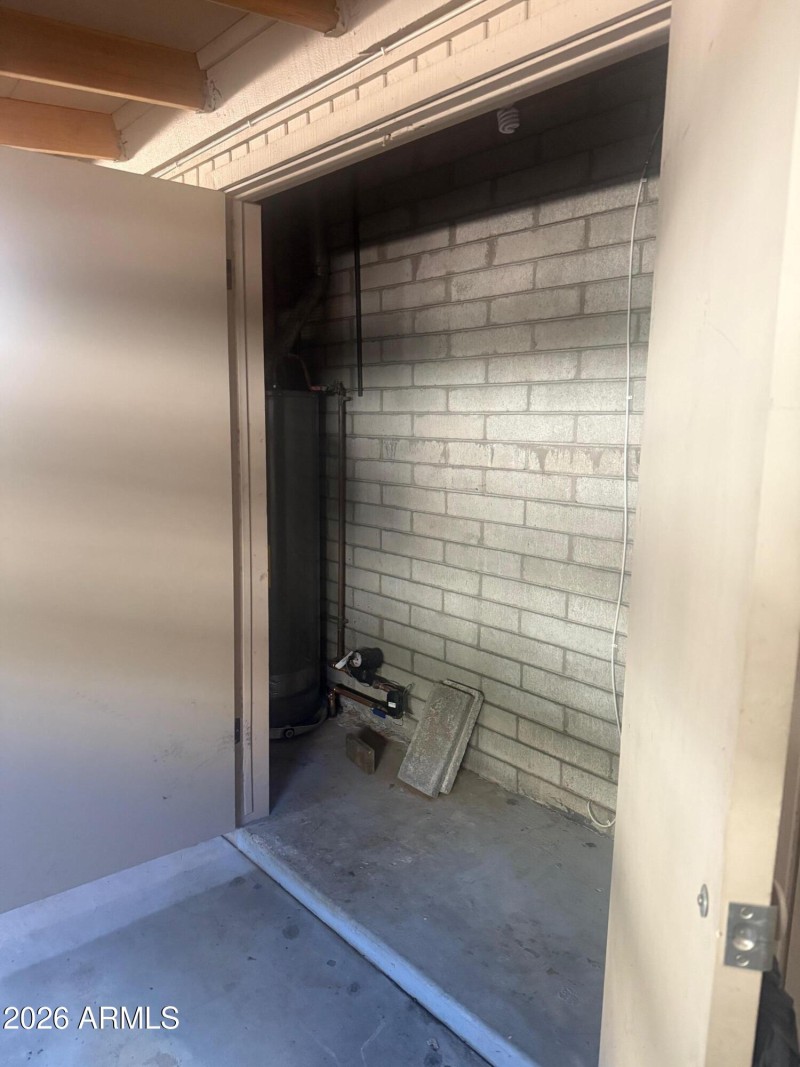 1622 East Campbell Avenue Storage