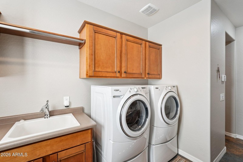 21-web-or-mls-N 127th Ln-S1301-021