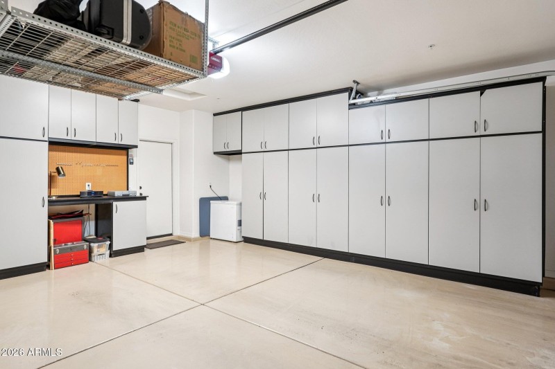 39-web-or-mls-N 127th Ln-S1301-039