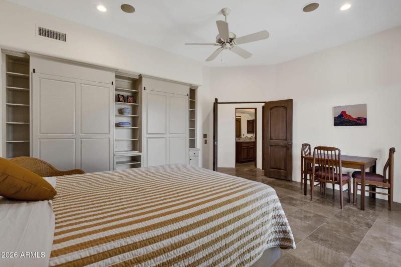 041_Lower Level 3rd Bedroom