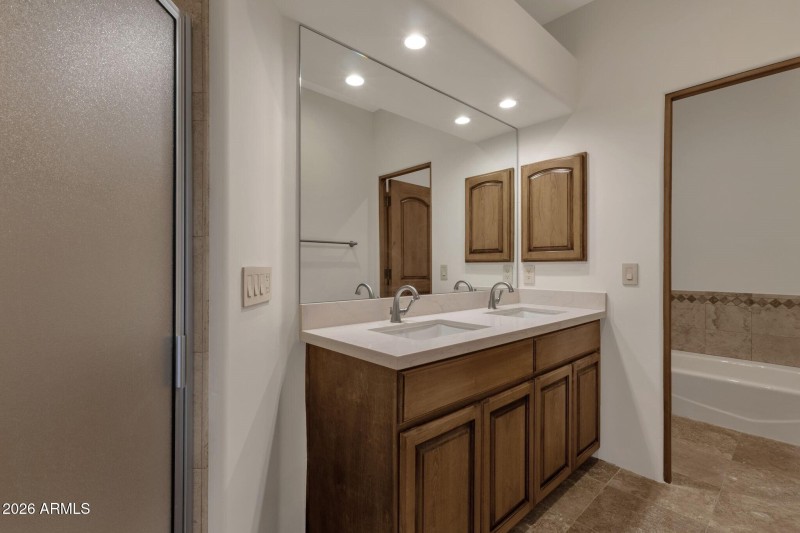 043_Lower Level Bathroom