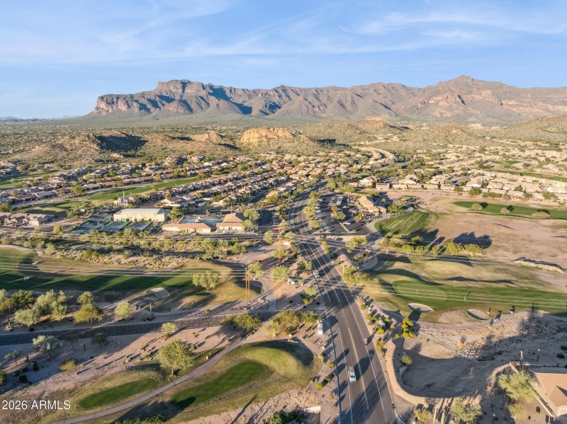 53-web-or-mls-7217-e-canyon-wren-dr