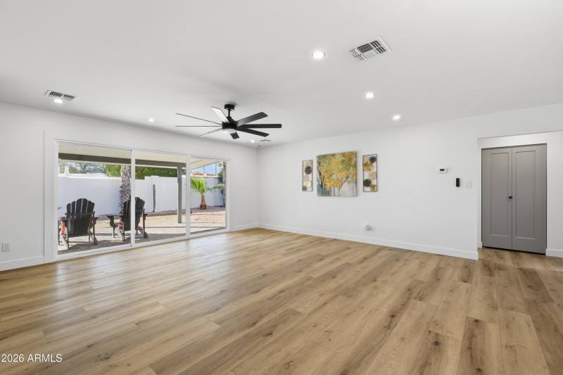 32-7761_E_Chaparral_Rd_15