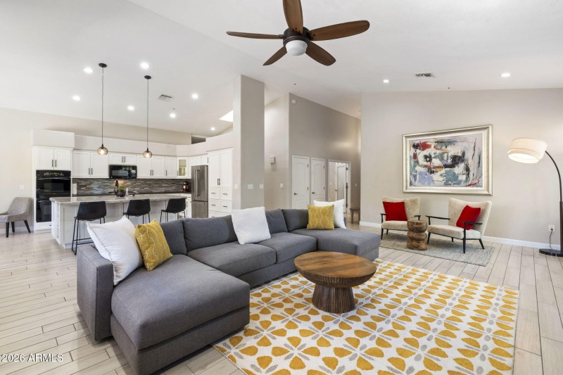 25-web-or-mls-DSC07403