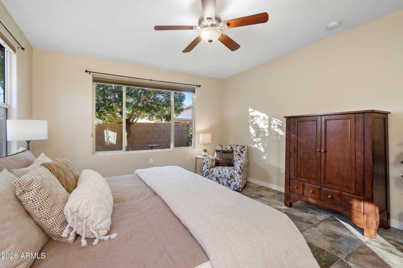 17-web-or-mls-_DSC8785