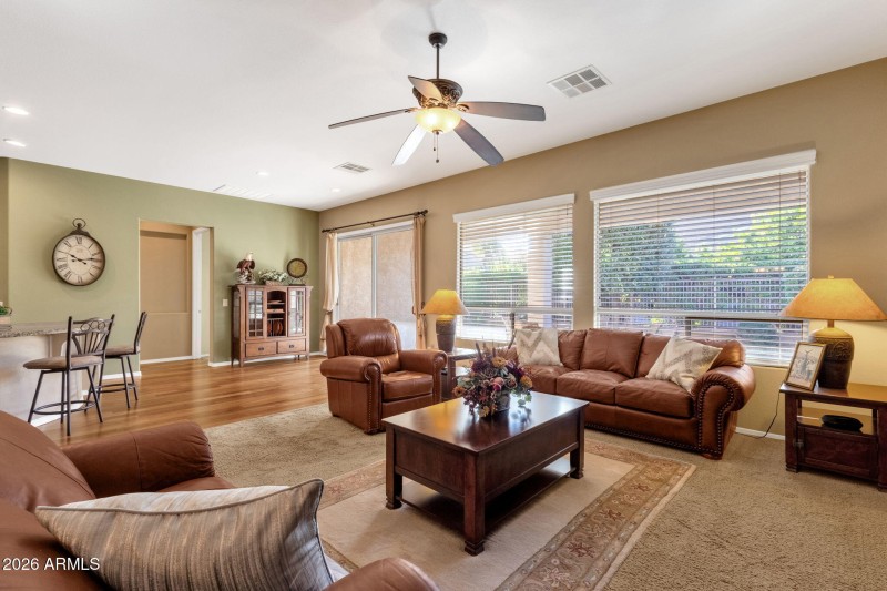 17-web-or-mls-4521-e-carob-dr