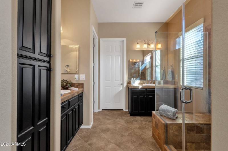 28-web-or-mls-4521-e-carob-dr