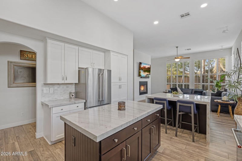 20-web-or-mls-13541-e-thoroughbred-trail