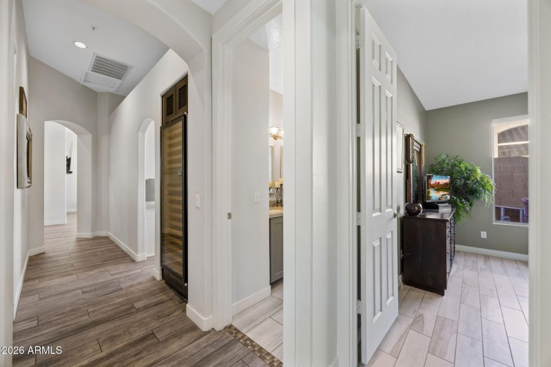 43-web-or-mls-13541-e-thoroughbred-trail