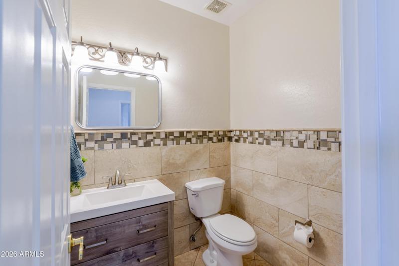 Downstairs Bathroom1