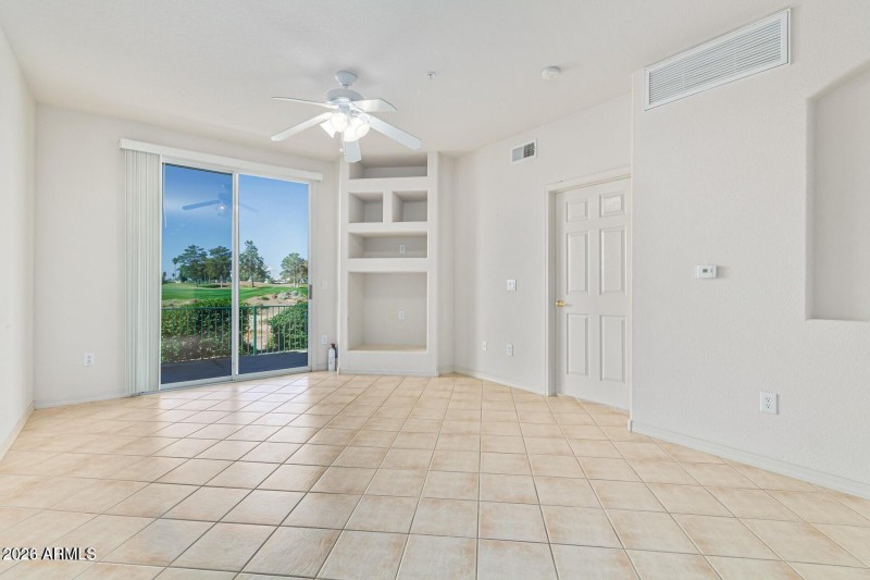 supersttion Living room