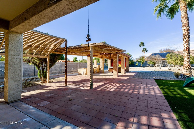 Covered Entertainment Area2