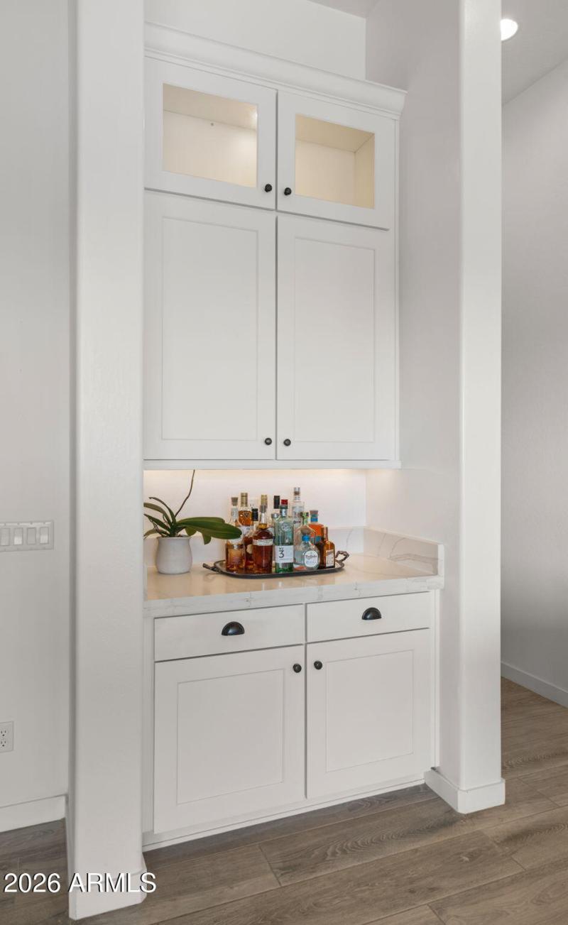 18-web-or-mls-Kitchen6