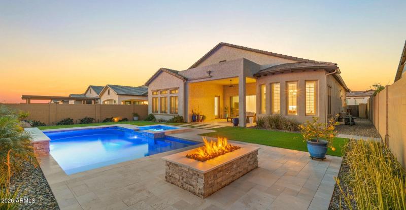 57-web-or-mls-TWILIGHT11