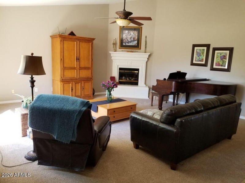 20180329194759192878000000-o