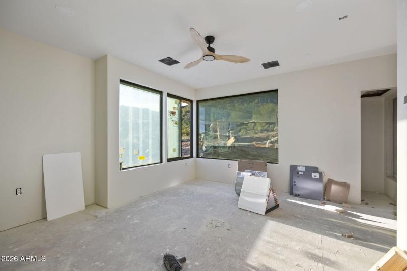 24-web-or-mls-DSCF9783