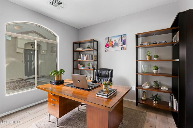 25-Bell - Home Office - Modern - 0