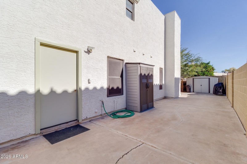 2517 W Lompoc Ave (8)