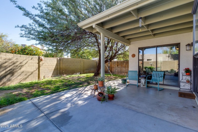 2517 W Lompoc Ave (13)