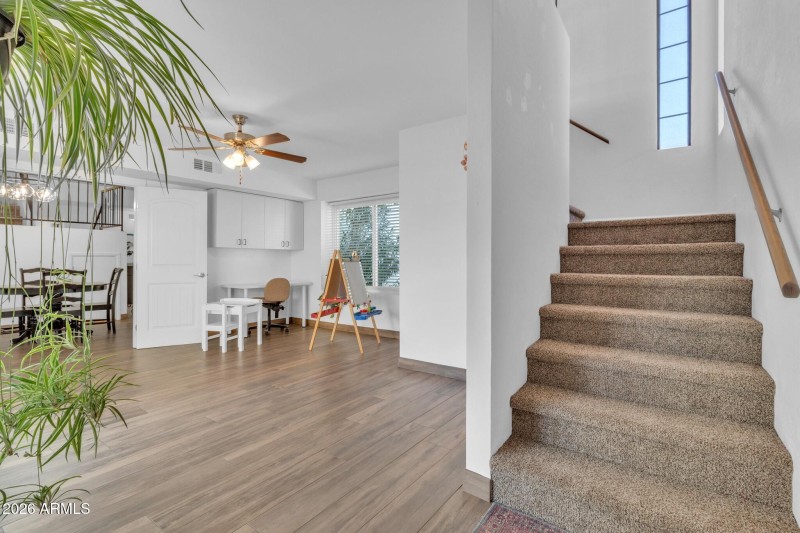 2517 W Lompoc Ave (27)