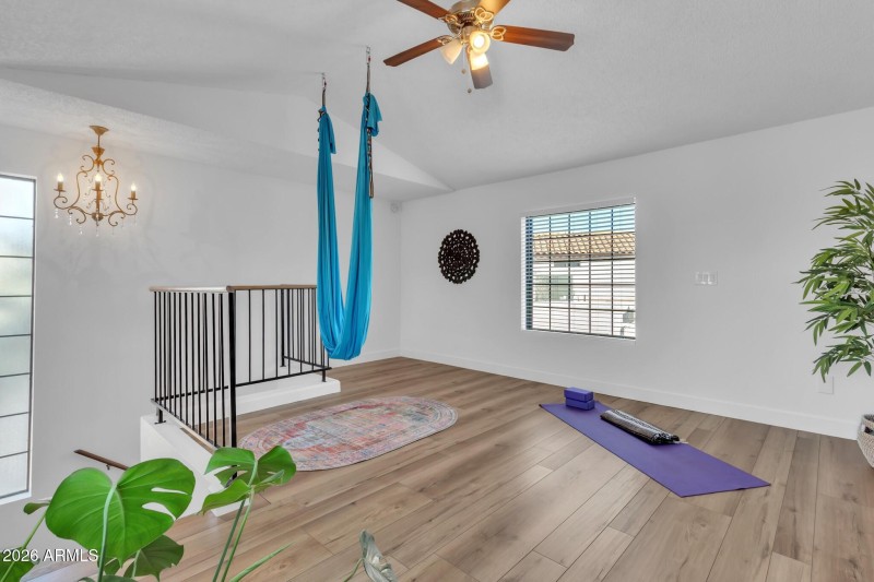 2517 W Lompoc Ave (31)