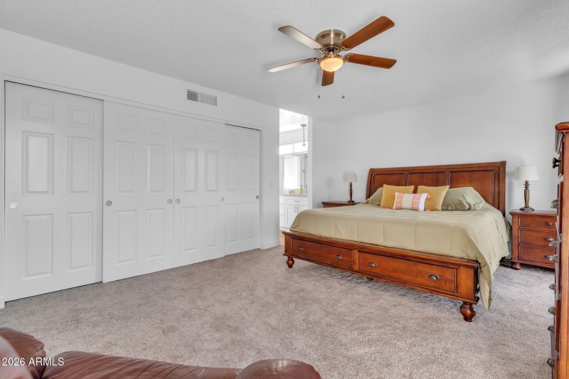 2517 W Lompoc Ave (47)