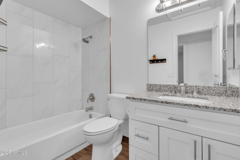 2517 W Lompoc Ave (54)