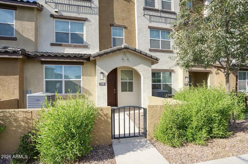 1255 N ARIZONA AVE 1298